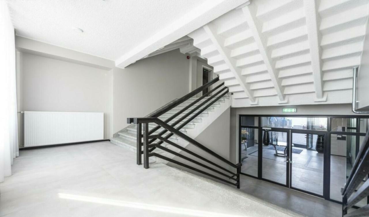 New Vega With Sea View Apartment